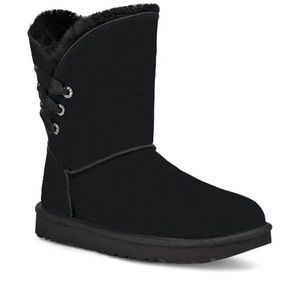 Brand new women’s black Ugg boots size 10
